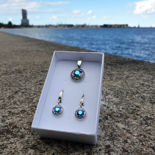 K 2111 Silver Crystal Earrings - Polcarat Design