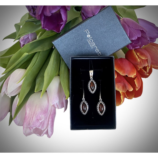 Silver set (earrings, pendant) KPL 1559 amber Polcarat Design
