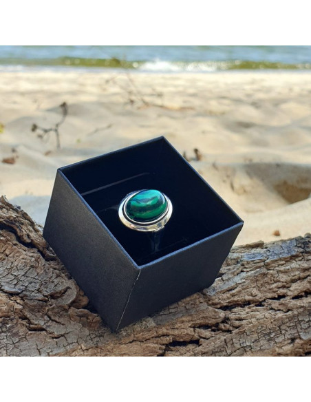 Silver ring decorated with Malachite PK 585 Malachite