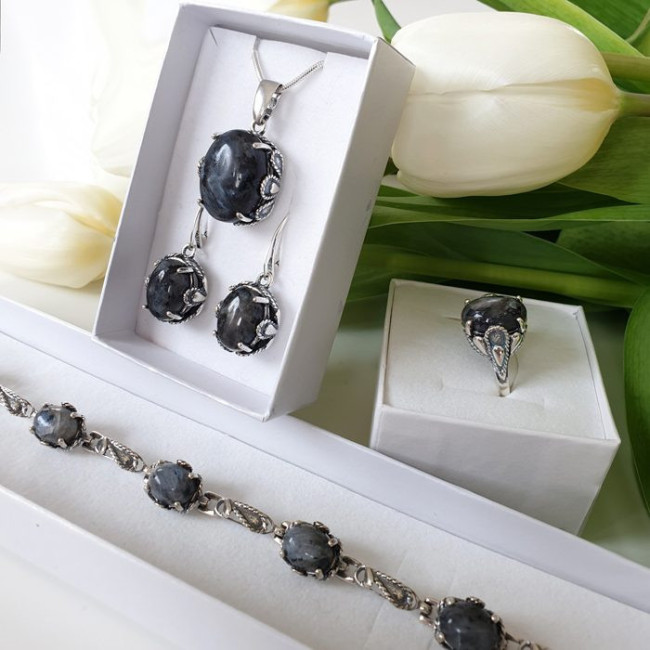 Silver earrings decorated with natural labradorites K 2129 Polcarat Design