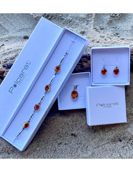 Silver bracelet decorated with crystals L 2116 Polcarat Design