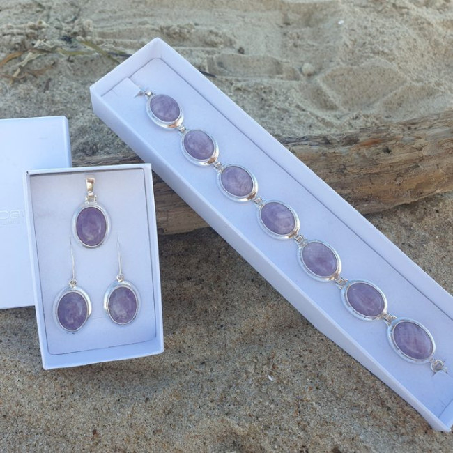 Silver bangle with amethysts L 585 amethyst