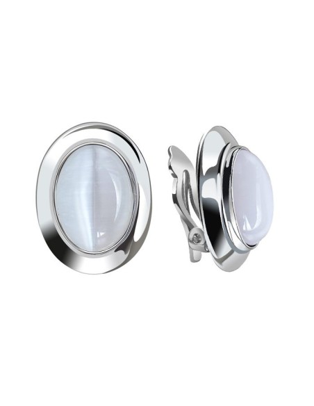 Silver clips decorated with a cat's eye stone