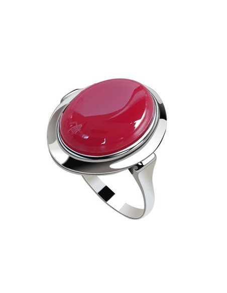 Classic design of a ring with coral. Large selection of jewelry with natural stones only at Polcarat Design!