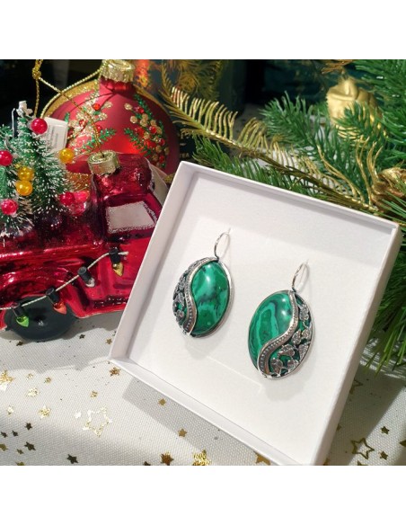 Onyx earrings made of 925 silver with a Leaf motif