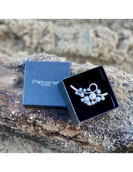 broszka srebrna z cyrkoniami i perłami