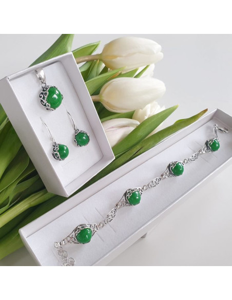 Silver pendant with green agate. Beautiful stone for your collection! Silver pendant with green agate. Beautiful stone for your collection!