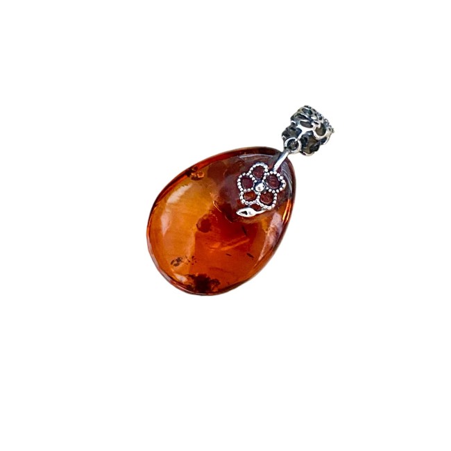 back view of the pendant