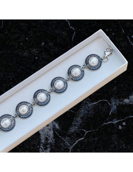 Silver bracelet with pearls L 1724