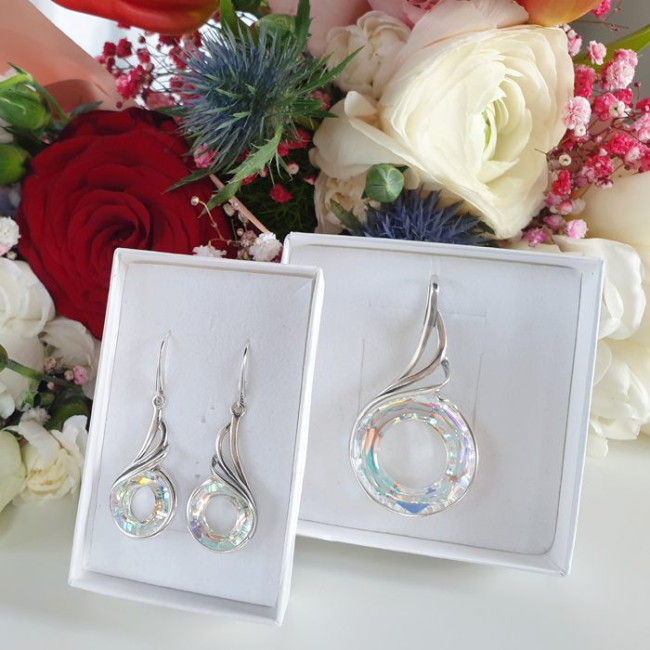 Silver pendant decorated with crystal W 2113 Polcarat Design