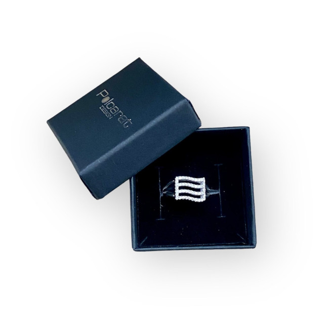 silver rhodium-plated ring with cubic zirconia