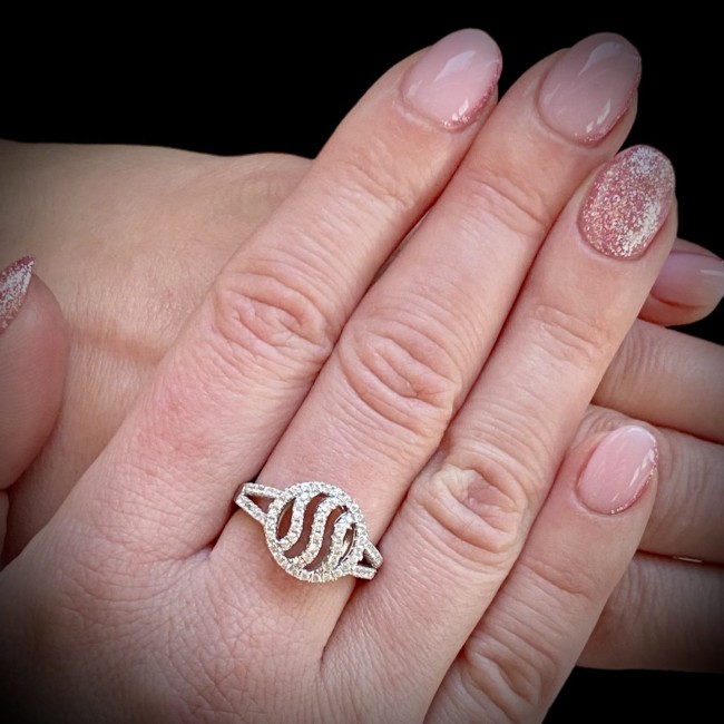 Rhodium-plated silver ring with cubic zirconia PK 4019