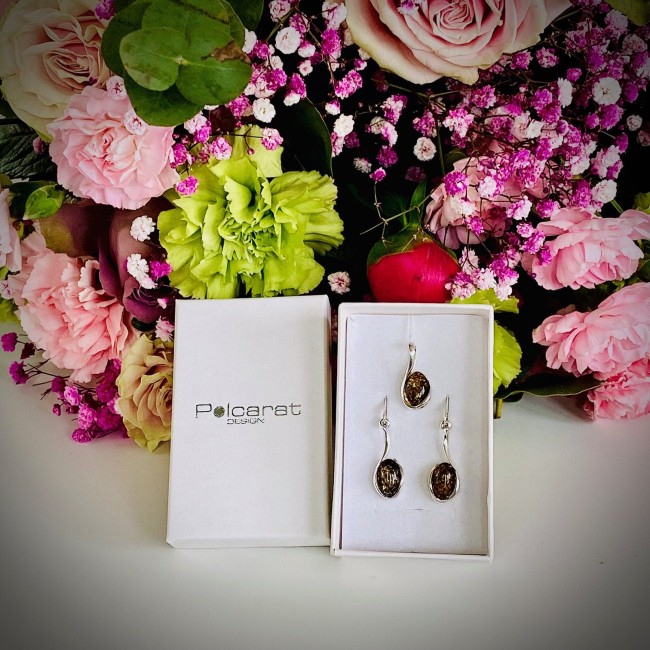 Silver set with green amber. Simple, timeless design. Perfect for a gift!