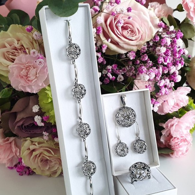 Hanging silver earrings inspired by the PRL style K 2146