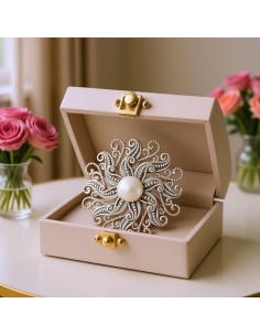 Brooch with white pearl B 171 2