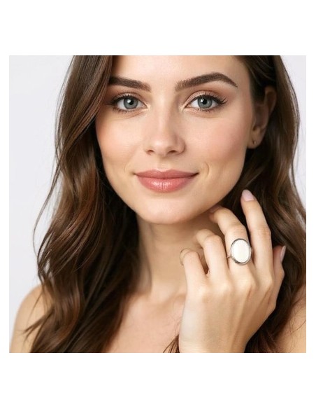 Sterling silver ring with mother of pearl PK 2160 | Polcarat Design