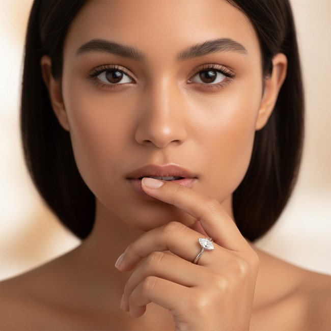 Silver ring with zircons PK 932