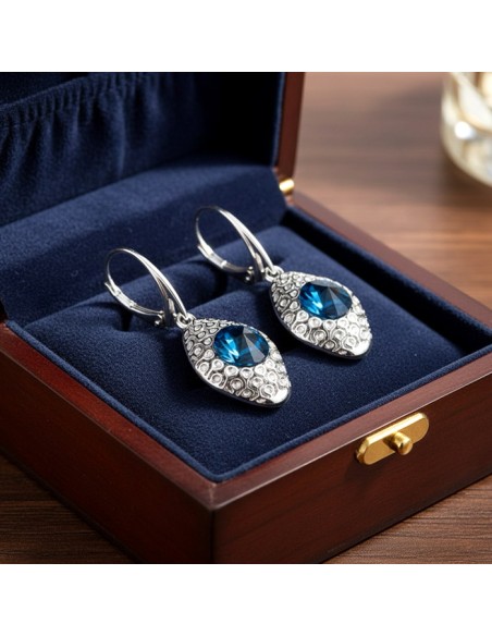 Srebrne rodowane kolczyki z kryształami Swarovskiego K 1961|Polcaratdesign.pl Biżuteria