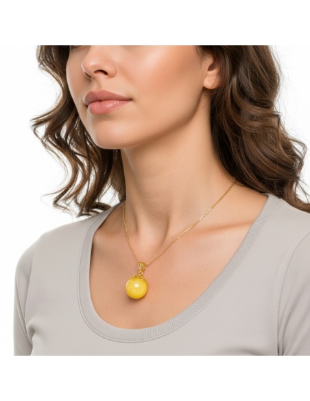 Pendant with amber ball WA 030