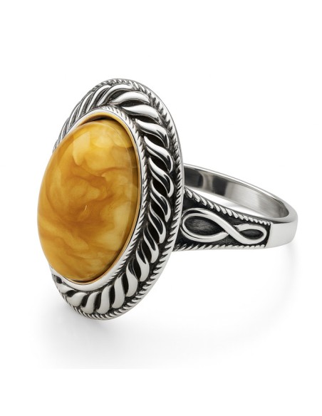 Srebrny pierścień z mlecznym bursztynem PK 1967|Polcaratdesign.pl Biżuteria