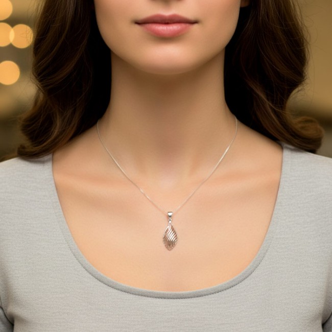 Rhodium-plated silver pendant W 1932