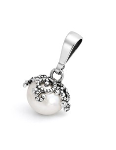 Silver oxidized pendant with pearl W 1787