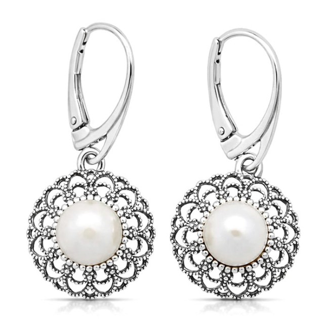 Silver oxidized pearl earrings K 1726