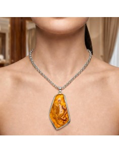 Wisior z bursztynem mlecznym 69,8 g | UNIKAT | Polcarat Design 2