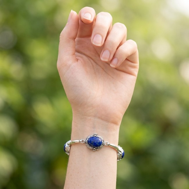 Bransoletka z lapis lazuli L 2125 — karabińczyk i łańcuszek regulacyjny