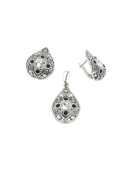 Swarovski K3 1809 oxidized silver earrings