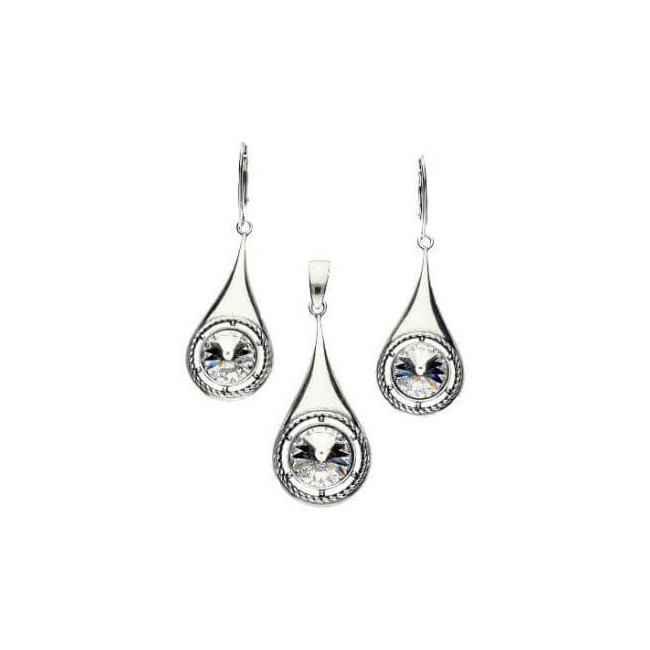 Silver oxidized earrings with Swarovski K 1952 crystal