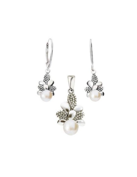 Pearl pendant silver W 2016