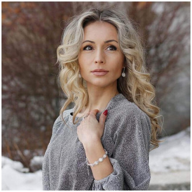 Rodowany Srebrny pierścionek z cyrkonią PK 1889|Polcaratdesign.pl Biżuteria