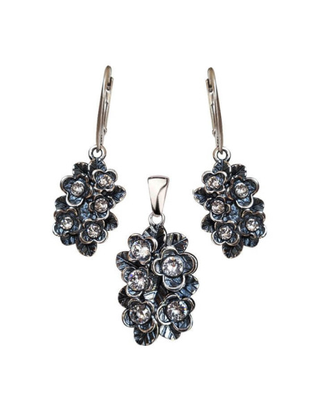 Srebrny oksydowany wisiorek W 2026|Polcaratdesign.pl Biżuteria