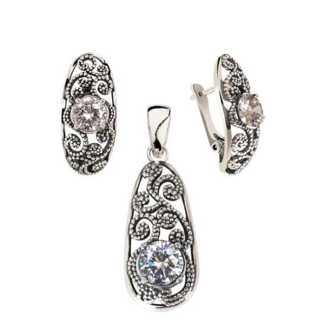 Silver pendant with white zircon W 2068