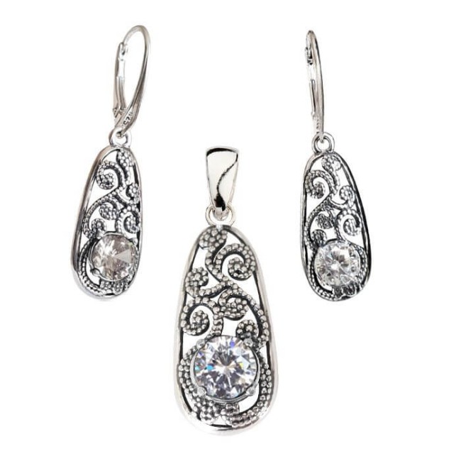 Silver K 2068 Zircon Earrings