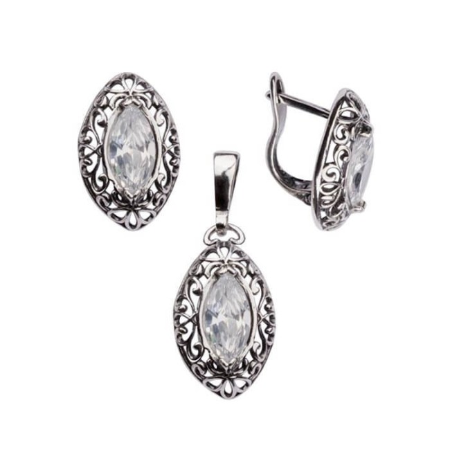 K 1576 Silver Zirconia Earrings