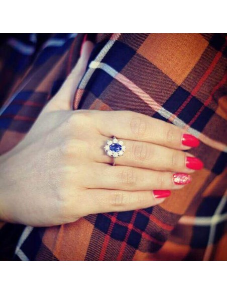 Silver ring decorated with zircons PK 1627