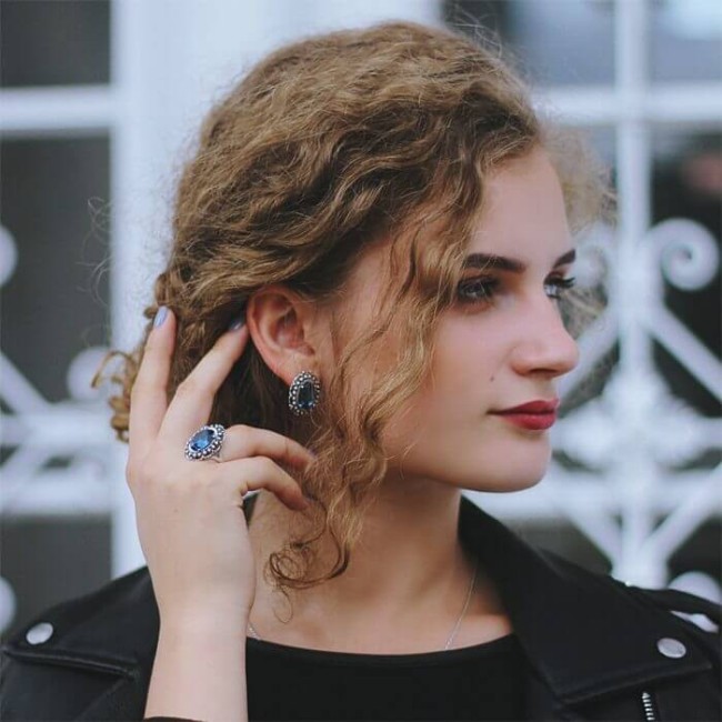 Silver bracelet with Swarovski crystal Oval L 1727