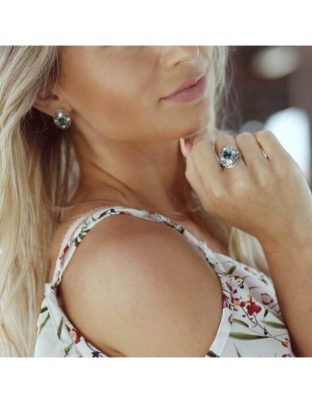 Silver ring with Swarovski crystals PK 1822