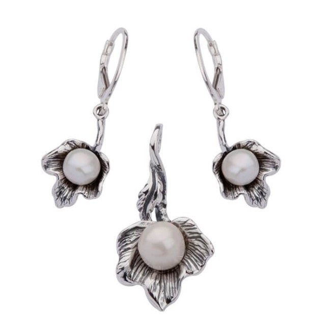 Silver pendant with pearl W 1557