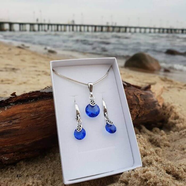 Silver set (earrings and pendant) with Swarovski crystals KPL 2049