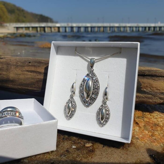 Silver pendant with cubic zirconia W 1826 Polcarat Design