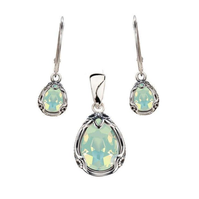 K 2084 Silver Crystal Earrings