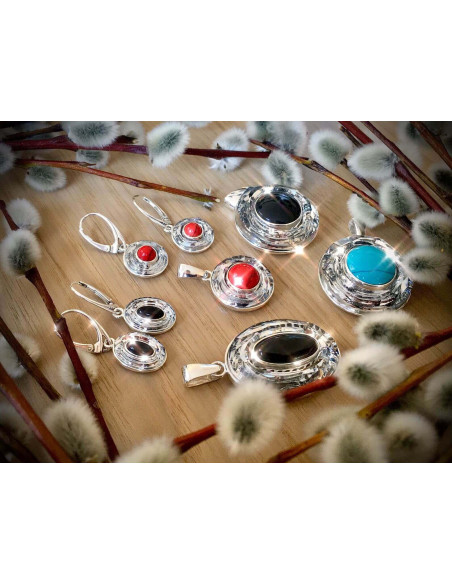 Silver pendant decorated with Swarovski Crystal Cosmic Ring W 1706 Silicon