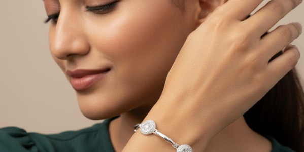 Prezent Wielkanocny 2026: eleganckie upominki na Wielkanoc 